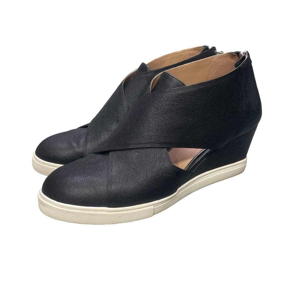 L. Paolo Womens 9M Black Wedge Sneakers Shoes Zip Casual Comfort Vegan Leather